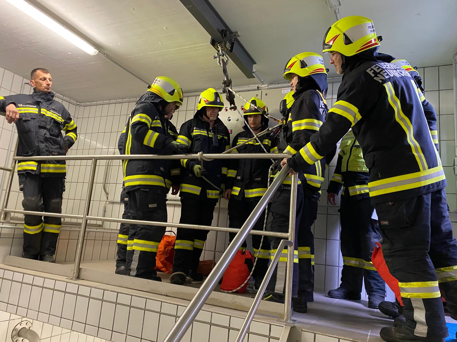 Personenrettung im Brunnenschacht